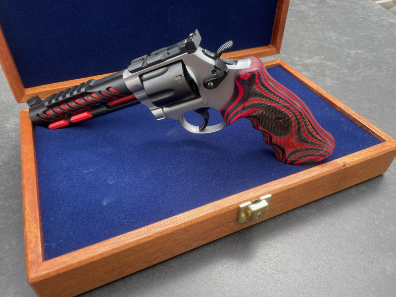 Smith & Wesson Revolver S&W 686 Demon .357 Mag. Sonderedition, Limited Edition – Bild 3