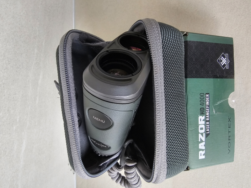 Entfernungsmesser Vortex Razor HD 4000 rangefinder – slika 2