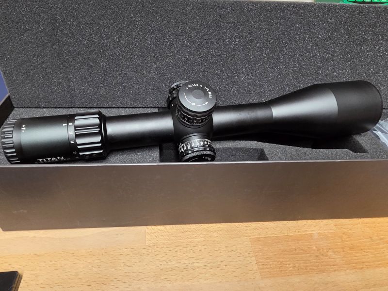 Element Optics #Titan # FFP #1/4 MOA – zdjęcie 3