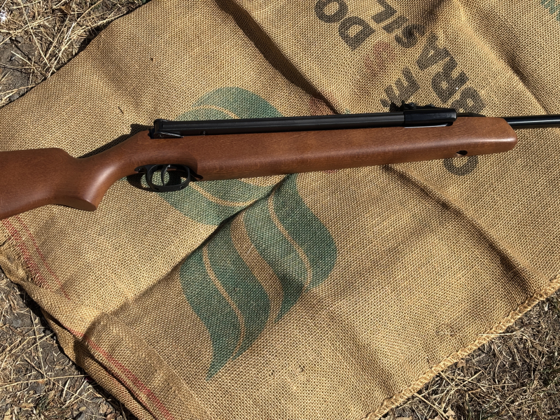 Diana 48 Luftgewehr mit Seitenspanner Kaliber 4,5 mm Buchenholzschaft – Bild 2