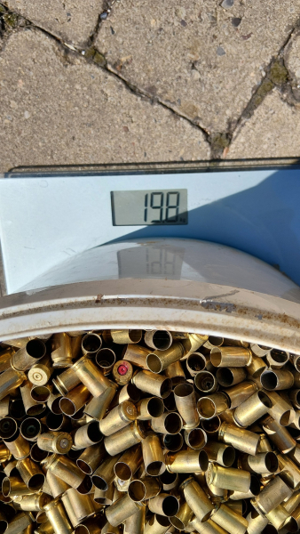 rund 20 kg Hülsen 9mm Luger 1..2 x abgefeuert – Bild 2