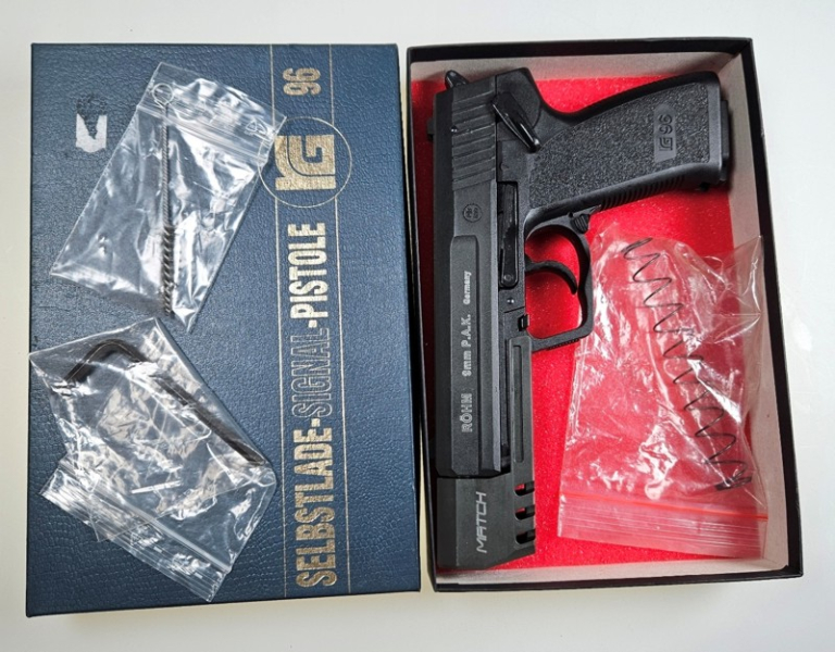 original RÖHM, OVP, RG 96 MATCH, 9mm P.A.K. – снимка 1