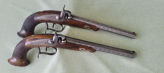 Duell-Pistolen im Kasten, ca. 1840/50 – Bild 2
