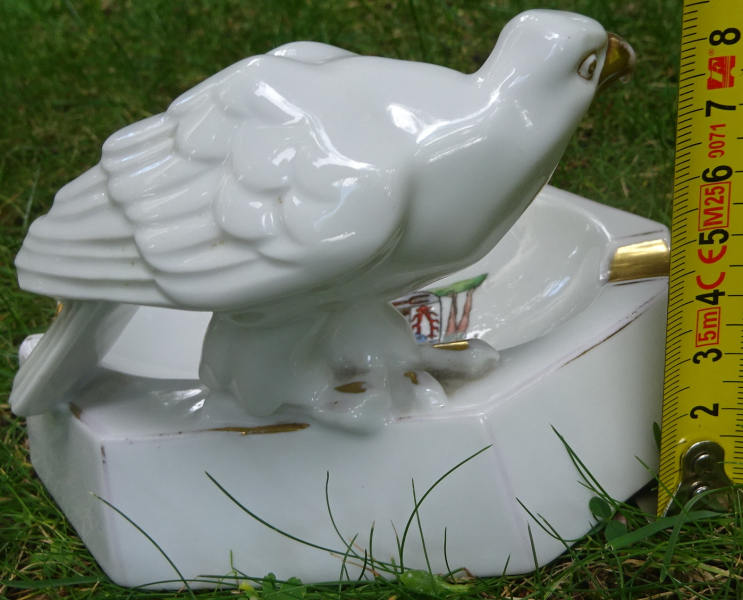 Porzellan-Aschenbecher mit Adler & Schwarzburger Wappen – Bild 2