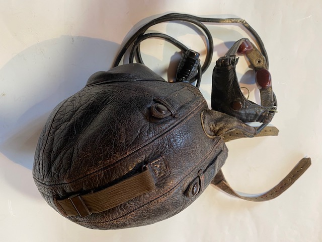 Dt.Reich Luftwaffe Pilot Funk Kopfhaube kpl.mit Elektrik  No Borddolch Koppel Bajonett K98 – Bild 3