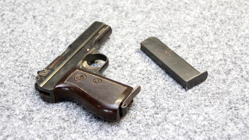 Pistole Modell 27 (CZ 27) Kal. 7,65mm – Böhmische Waffenfabrik Prag / Wehrmacht WaA76 – Bild 3