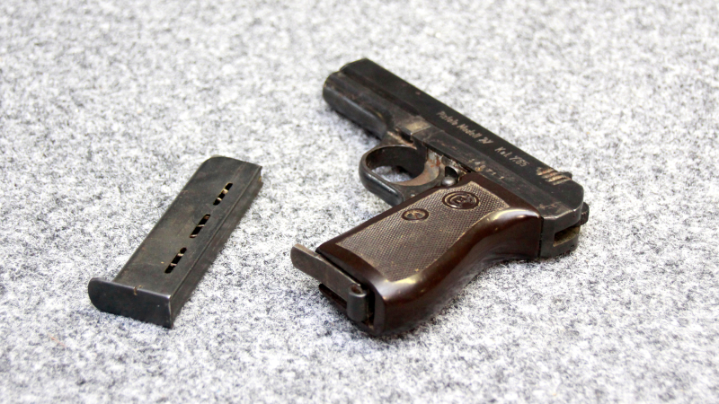 Pistole Modell 27 (CZ 27) Kal. 7,65mm – Böhmische Waffenfabrik Prag / Wehrmacht WaA76 – Bild 4