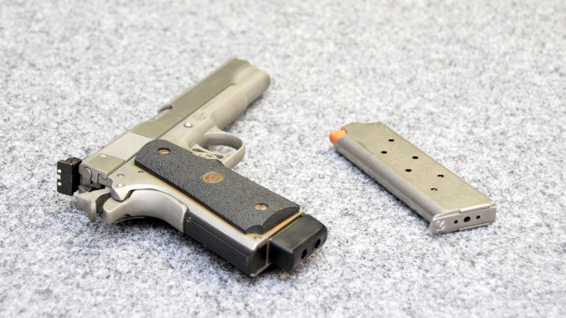 AMT Hardballer .45 Auto – veredelter 1911er-Klassiker in Stainless Steel - Bekannt aus Terminator 2 – Bild 3
