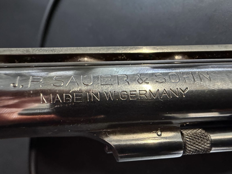 Sauer & Sohn Revolver, Kaliber .22 l.r., 6 Zoll – Bild 2