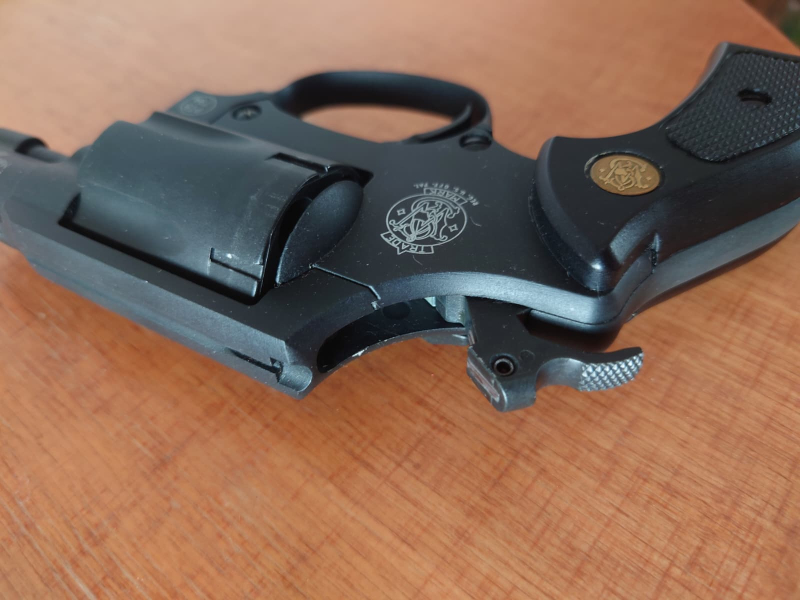 Smith & Wesson Chiefs Special Schreckschussrevolver Kal. 9mm R.K. brüniert – Bild 4