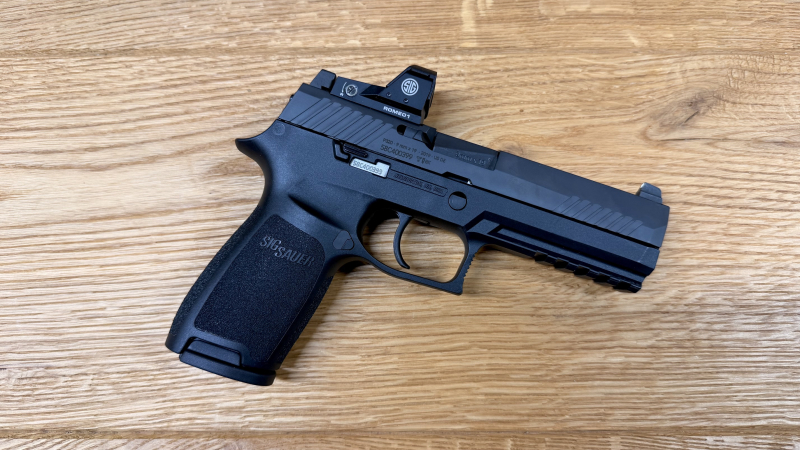 SIG-Sauer P320 Fullsize RXP / 9mmLuger / ROMEO1 / Unbenutzt! – Bild 1