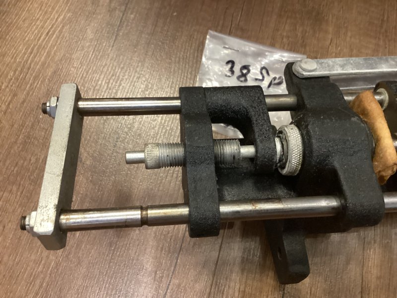 Saeco Lube - Sizer - Geschoss Fettpresse und Kalibrierpresse – Bild 5