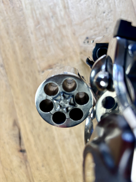 Revolver Colt Python .357Mag. vernickelt mit gesvchn. Griffschalen – Bild 6