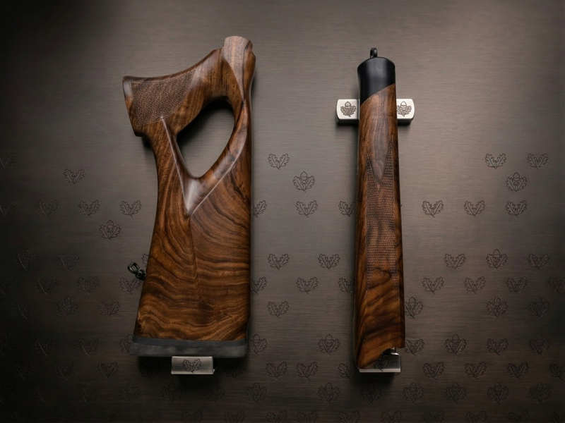 Blaser R93 Schaft Lochschaft – obrázek 1