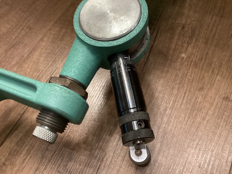 RCBS Uniflow III Pulverfüller mit Mikrometerverstellung – Bild 2