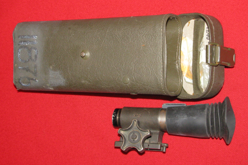 ZF / Zielfernrohr, eine Zieloptik von HENSOLDT für die Panzerfaust 44 – Bild 1