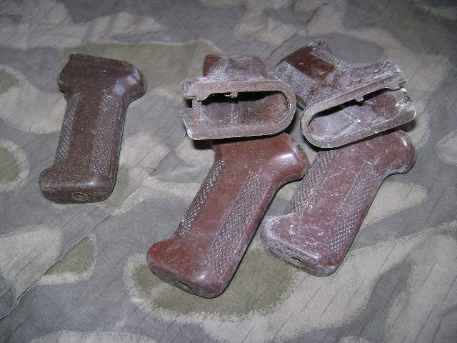 AK47 Griffstück – imaginea 2