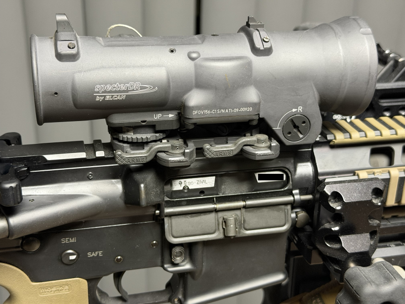 SIG 516 Patrol mit Elcan Specter und Schalldämpfer – Bild 5