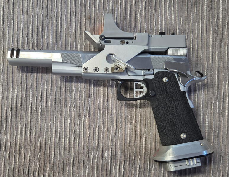 Les Bear - 2011 - H.P.S. Custom - 9 mm – Bild 2
