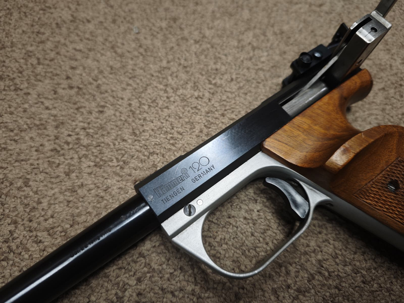 Hämmerli 120 Sportpistole .22 LR Einzellader mit Formgriff – Bild 1