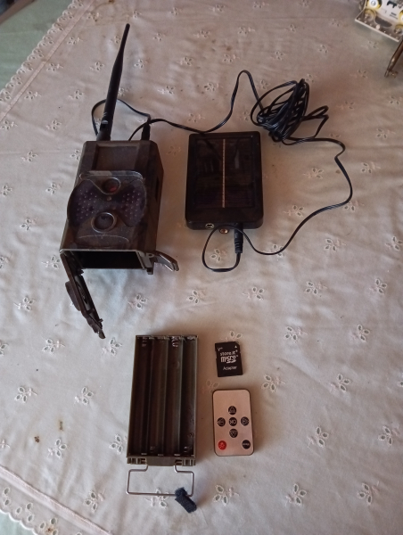 Wildkamera mit WLAN und Solarmotul – Bild 1