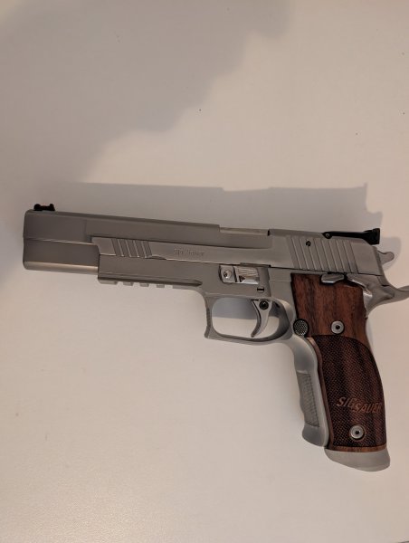 Sig Sauer P226 X-Six – Bild 1