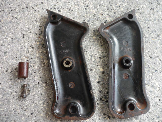 MP40 Griffschalen Bakelit – billede 2
