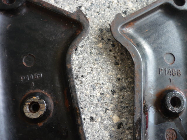 MP40 Griffschalen Bakelit – billede 3