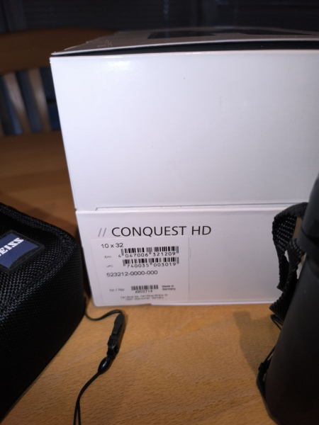 Zeiss Conquest 10 x 32 HD Fernglas OVP – Bild 2