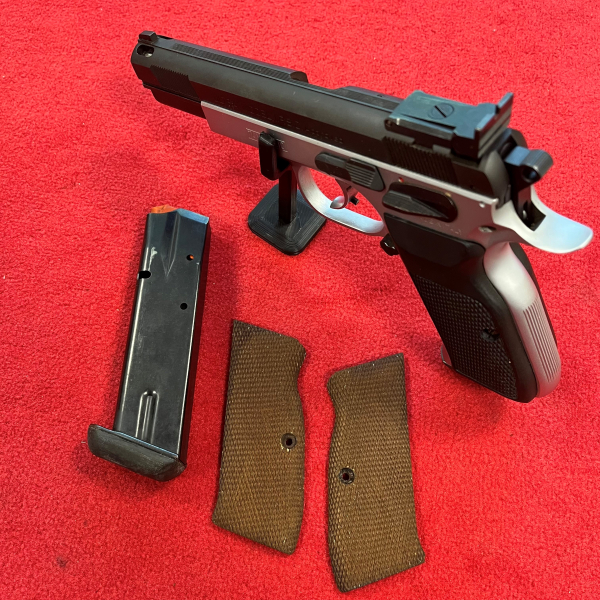 Tanfoglio Ultra - 9mm Luger - Halbautomatische Pistole | 2x Magazin, 2x Wechselgriffschalen + Koffer – Bild 5