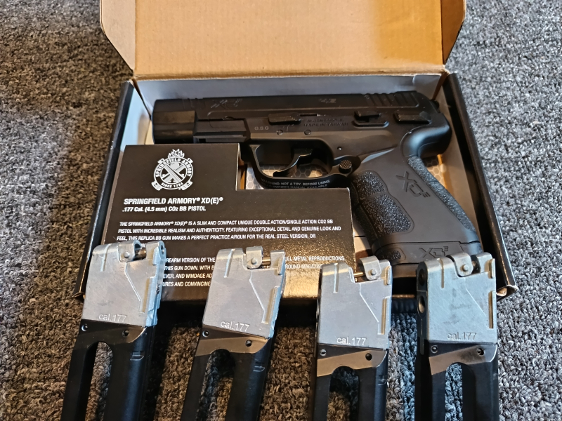 Spingfield Armory XDE ,144 CO2 BB Pistol – Bild 5