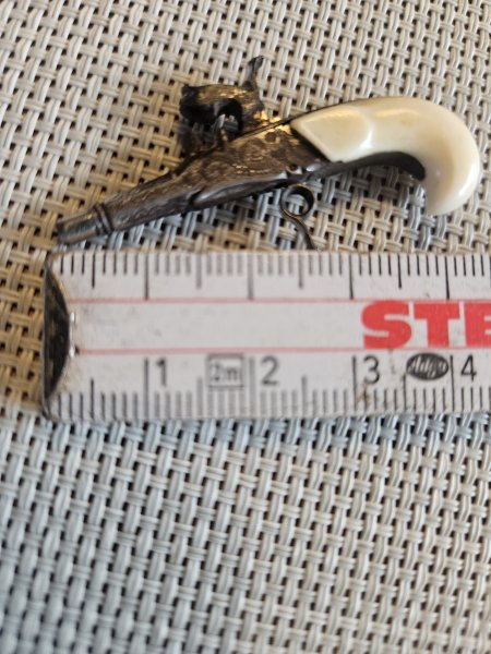 Antike Miniatur-Taschenpistole 19. Jhdt. (nur 4,5 cm!) – Bild 1