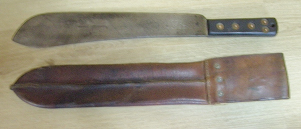Machete (1952) mit Lederscheide. Mit Militärabnahme! – Bild 2