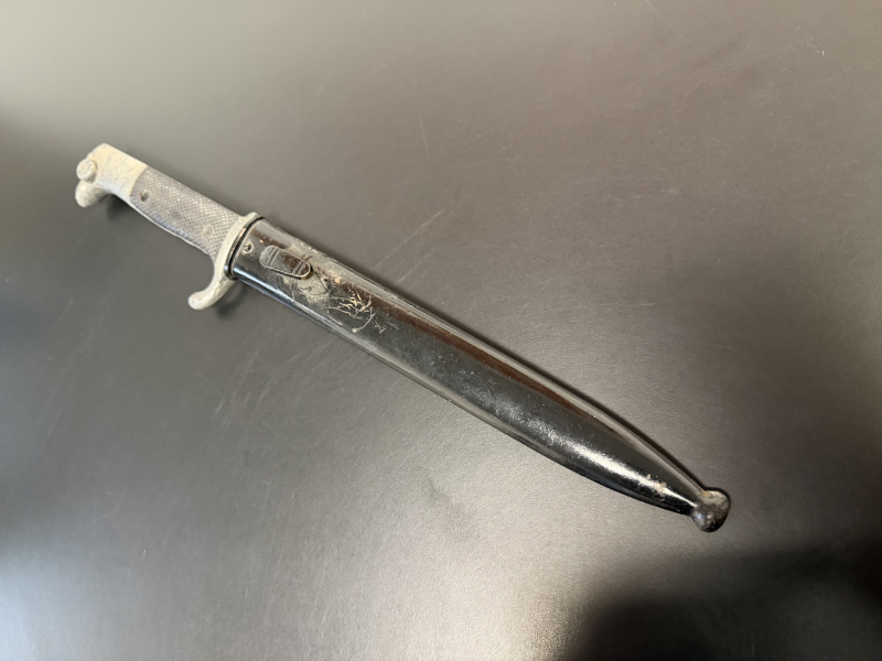 Altes Seitengewehr mit Doppel Hersteller – Bild 1