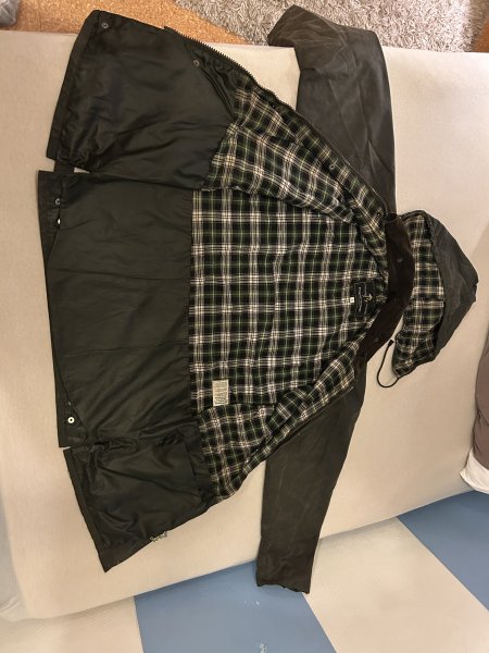 Wachsjacke Gr. S – gewachste Baumwolle – mit Kapuze – Bild 2