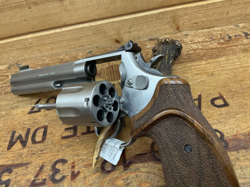 Revolver Smith&Wesson Mod.686-4, Kal..357Mag. mit MagnaPort!!! – Bild 6