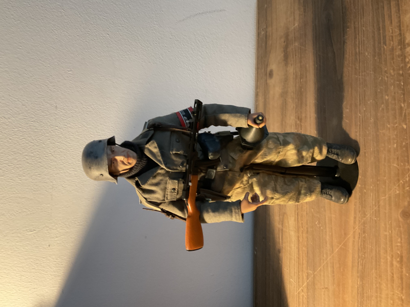 WH Grenadier Soldat , Ppsh41 , Stahhelm , Wehrmacht Landser ..Ansehen – Bild 2