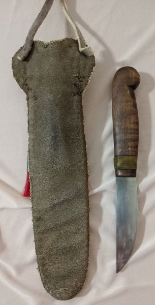 Halsmesser mit bequillter Hülle – Bild 2