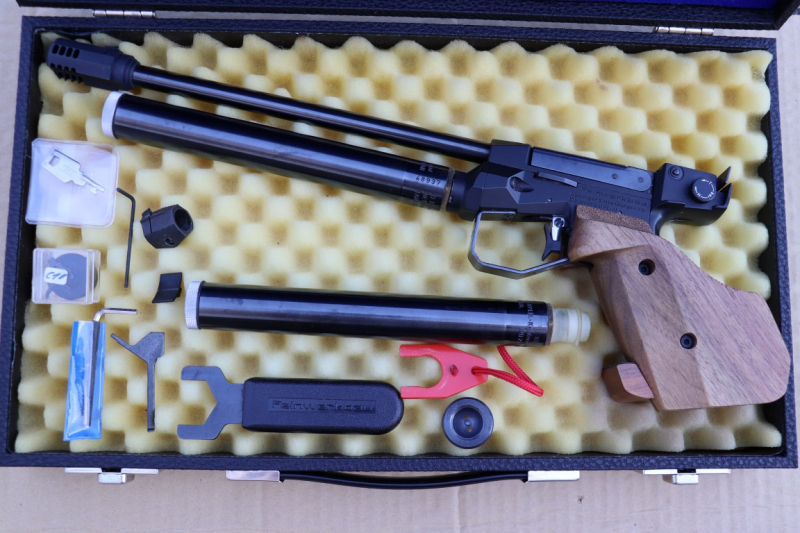 Feinwerkbau C10 CO2 Luftpistole cal. 4.5mm – Bild 1
