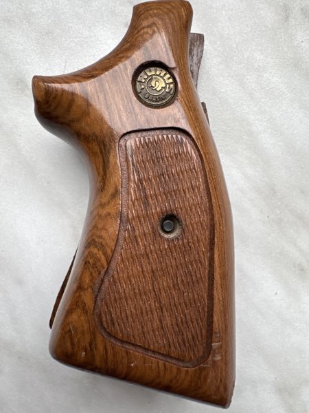 Taurus Brasil Revolver Griffschalen – Bild 1