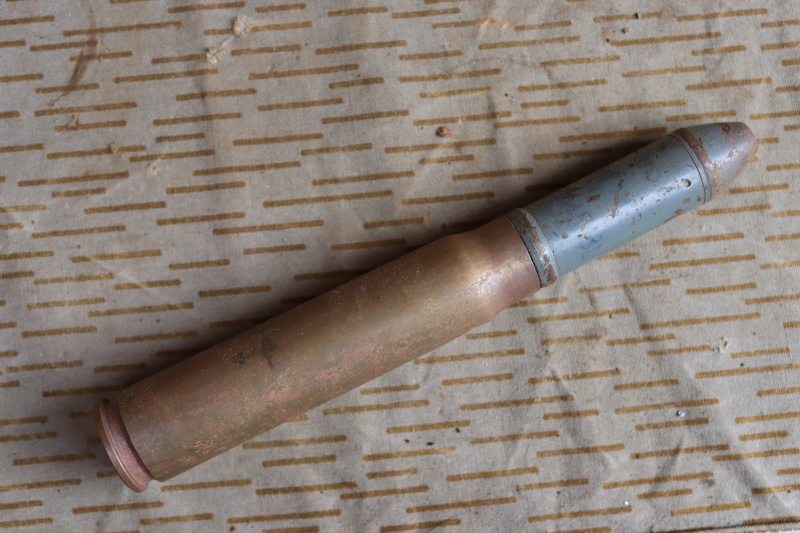 2cm MG404 Luftwaffe 2.Weltkrieg Deko Munition – Bild 1