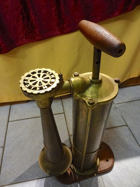 originaler Schiffs Tyfon – Bild 5