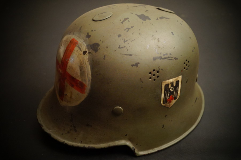 Rot Kreuz Stahlhelm m34, wk2, 30er – Bild 1