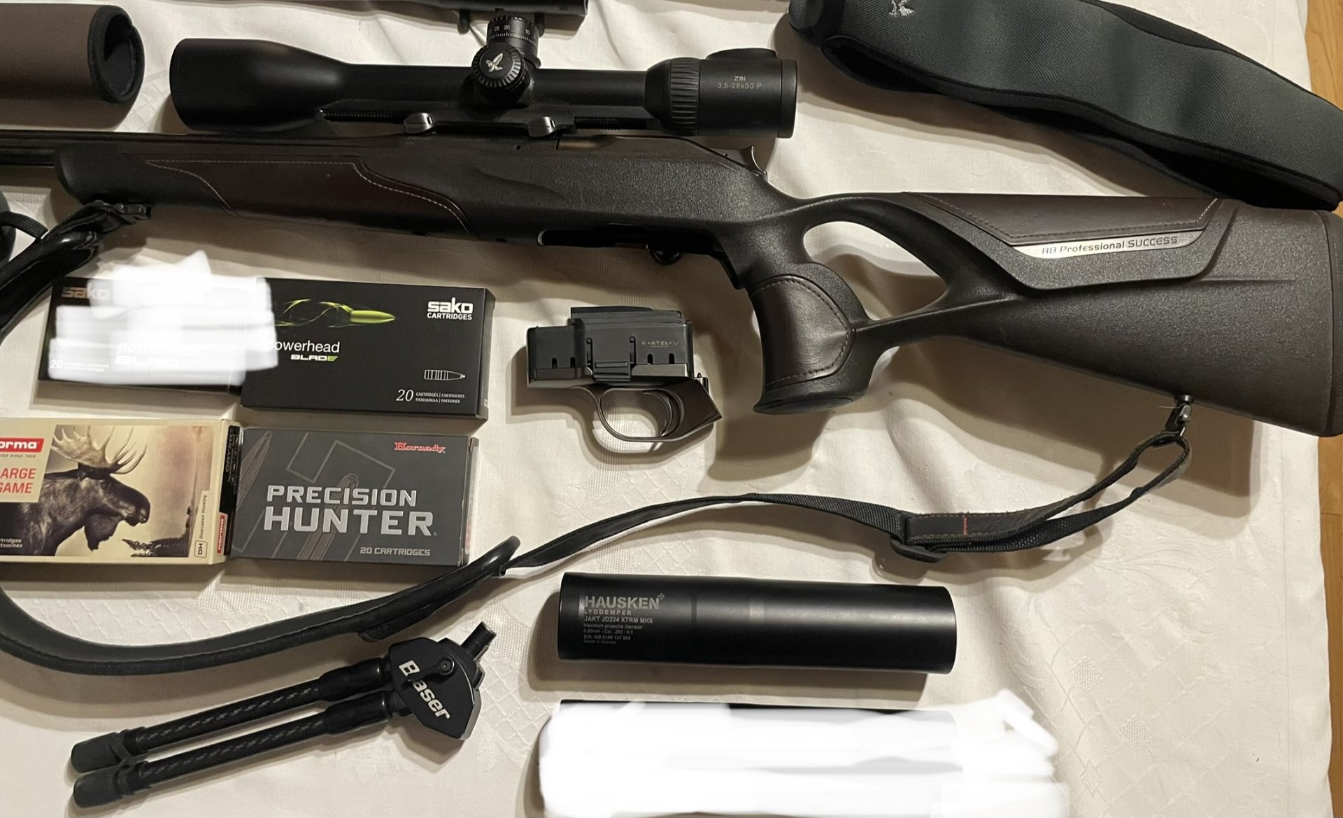 Blaser R8 Professional Success Ruthenium Leather 6,5 Creedmoor – Bild 4
