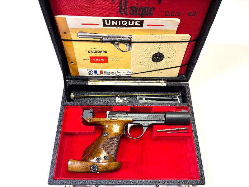 Matchpistole - Unique Mod. DES-69 "Standard U.I.T." im Koffer | .22lr – Bild 1