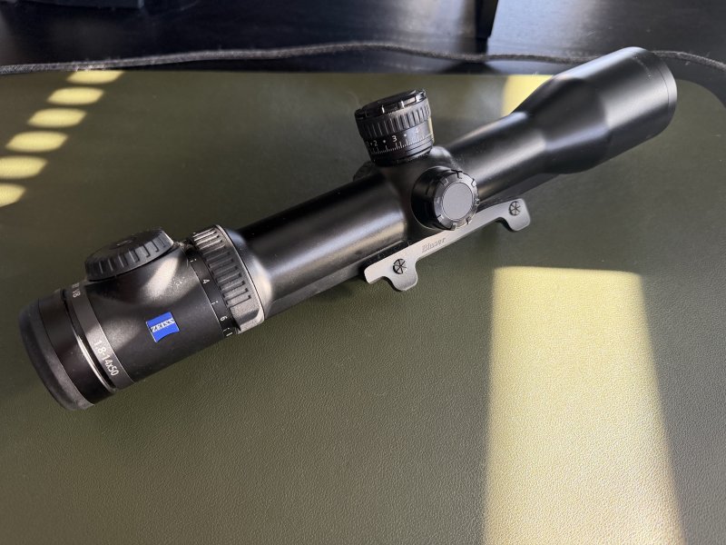 Zeiss Victory V8 1,8-14x50 – Bild 3