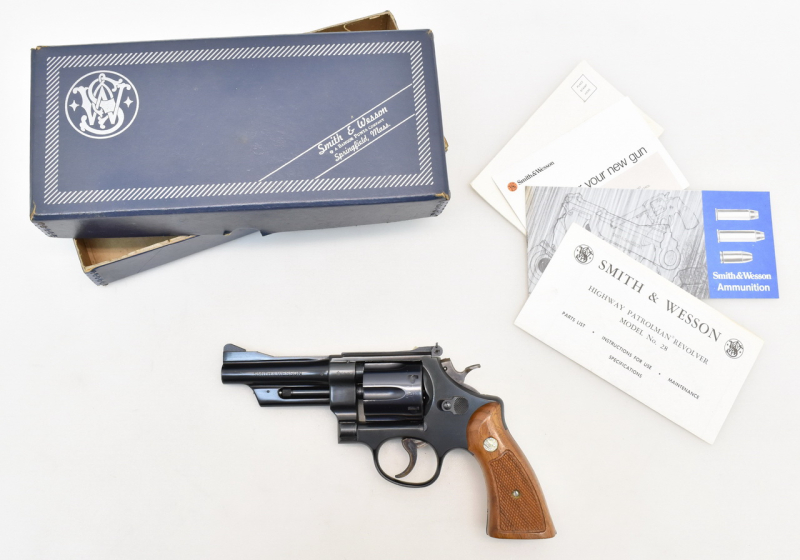 SMITH & WESSON Revolver Modell 28 " HIGHWAY PATROLMAN " mit 4" Lauf Kal .357 Magnum in der OVP – Bild 1