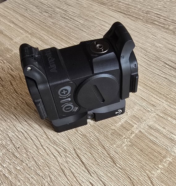 Aimpoint Acro C2 Picatinny Flipup – obrázek 1