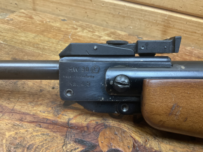 LG Weihrauch Mod.30, Kal.4,5mm, mit automatischer Sicherung – Bild 2