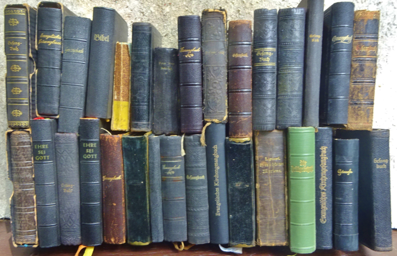 Konvolut alte Gesangbücher u.ä. – imagen 2